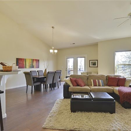 Tahoe Stoneridge Траки Экстерьер фото